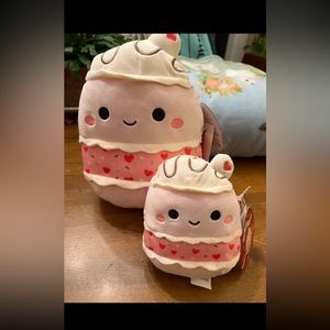 Brinya Cupcake squishmallow bundle